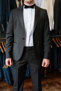 White Colin Ross pleated wing tip collar cotton formal shirt displayed flat with detailed collar and front buttons.