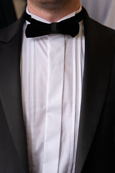 Colin Ross White Pleated Wing Tip Collar Cotton Shirt