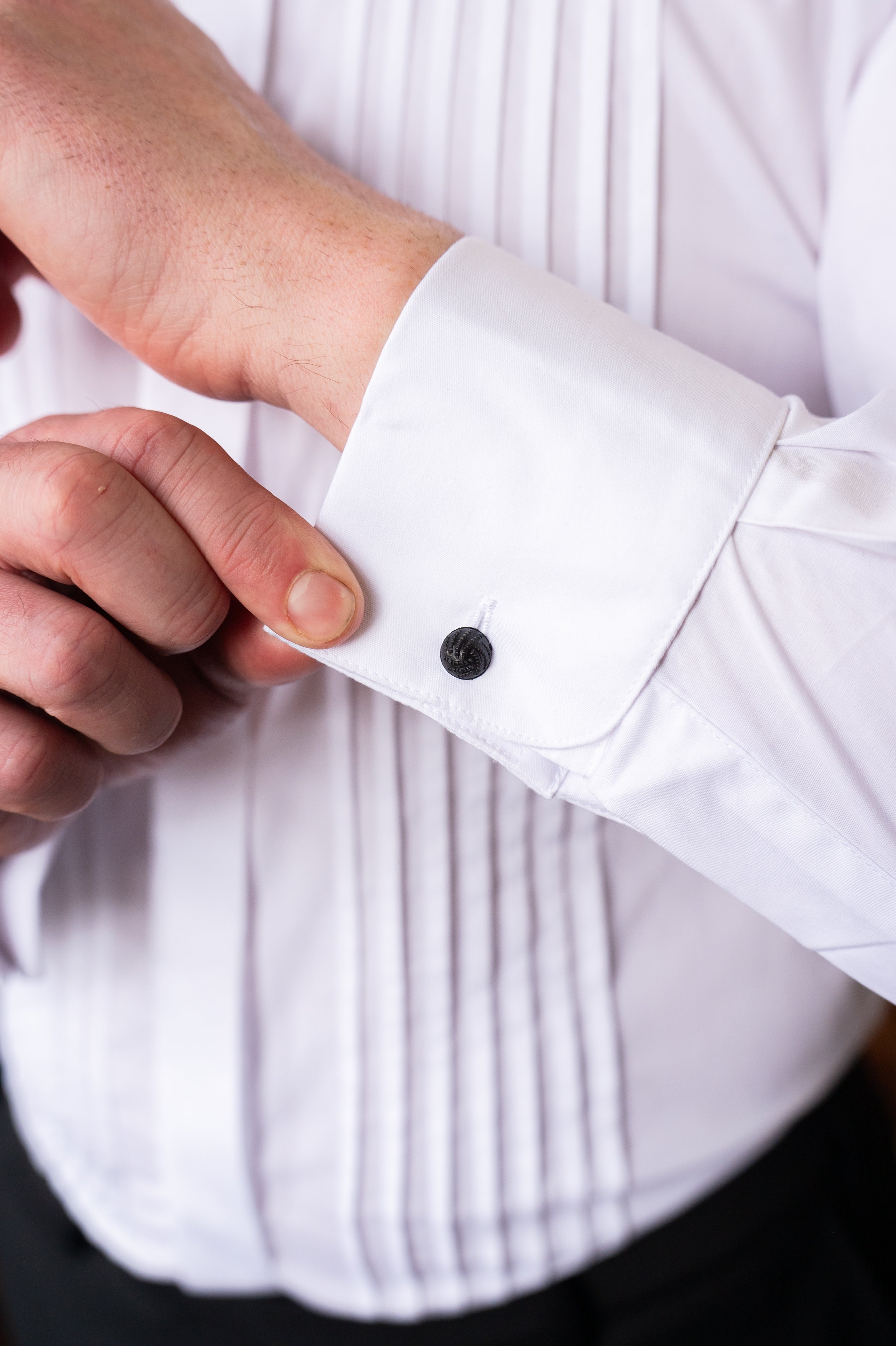 Colin Ross White Pleated Wing Tip Collar Cotton Shirt