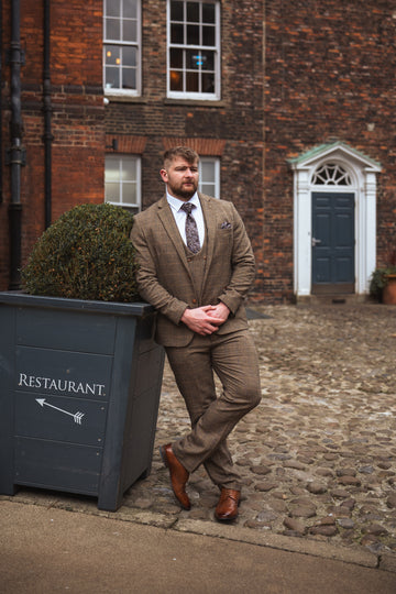 Timeless Tan Tweed Look