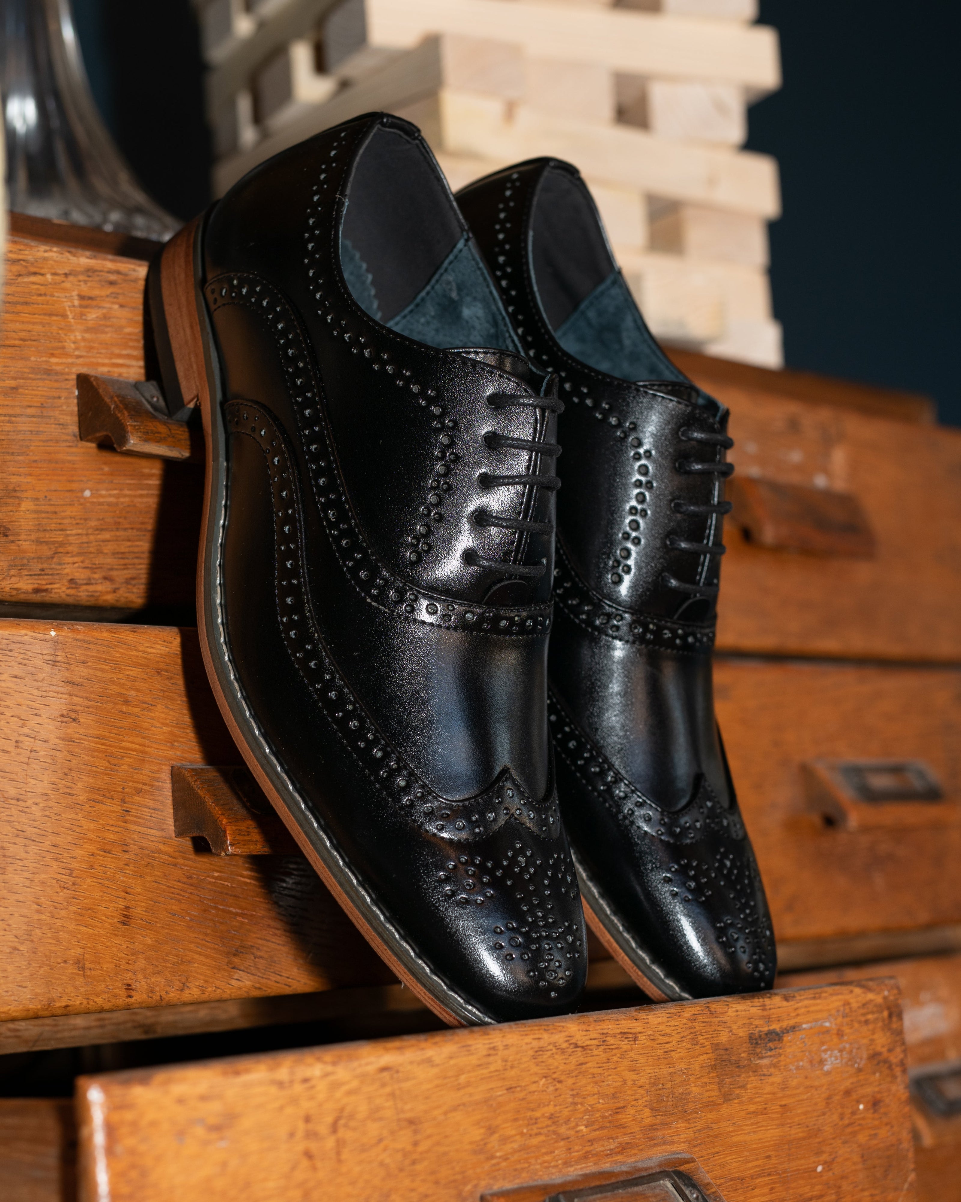 Goor Black Brogues