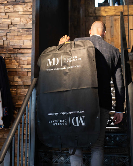 Master Debonair Suit Carrier