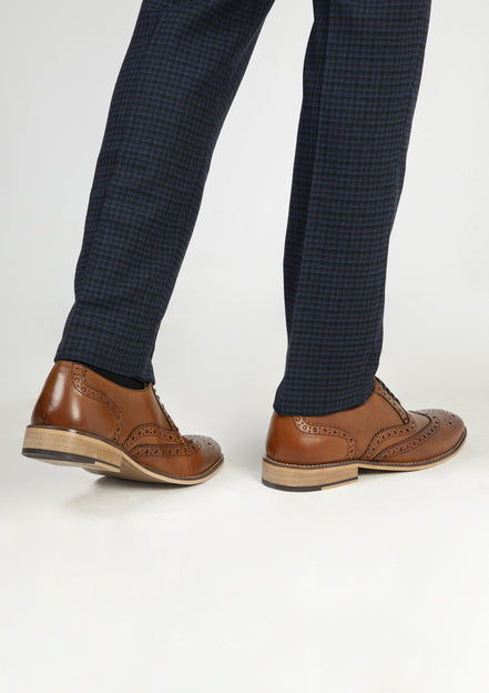 Roamers Tan Brogues