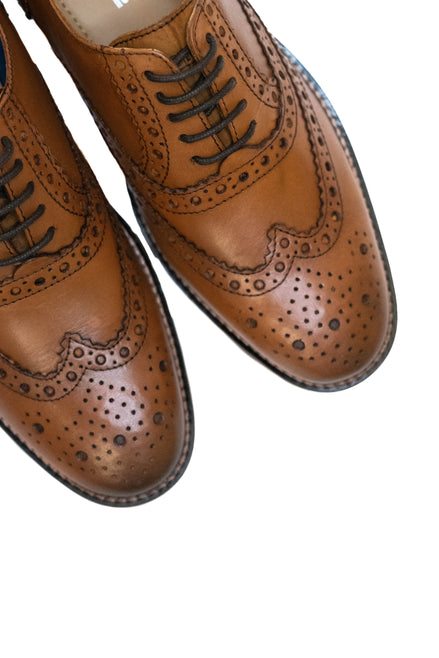 Roamers Tan Brogues
