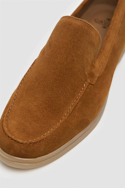House of Cavani Breezy Tan Loafers